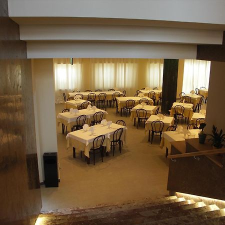 Hotel La Rosa Dei Venti Monte San Giusto Ngoại thất bức ảnh