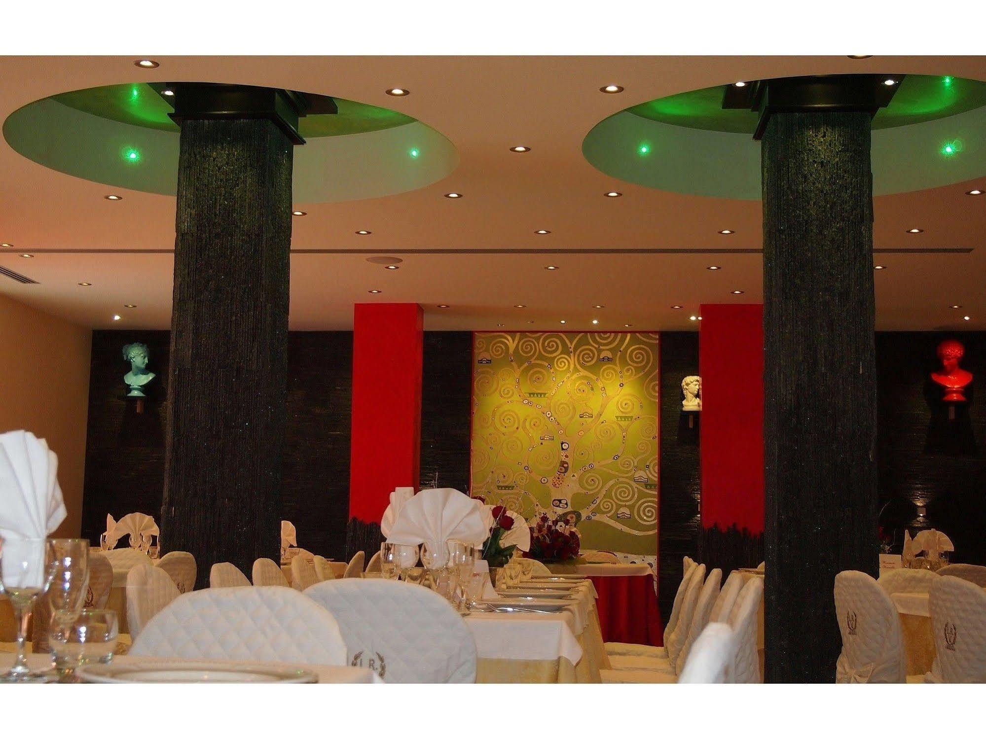 Hotel La Rosa Dei Venti Monte San Giusto Ngoại thất bức ảnh